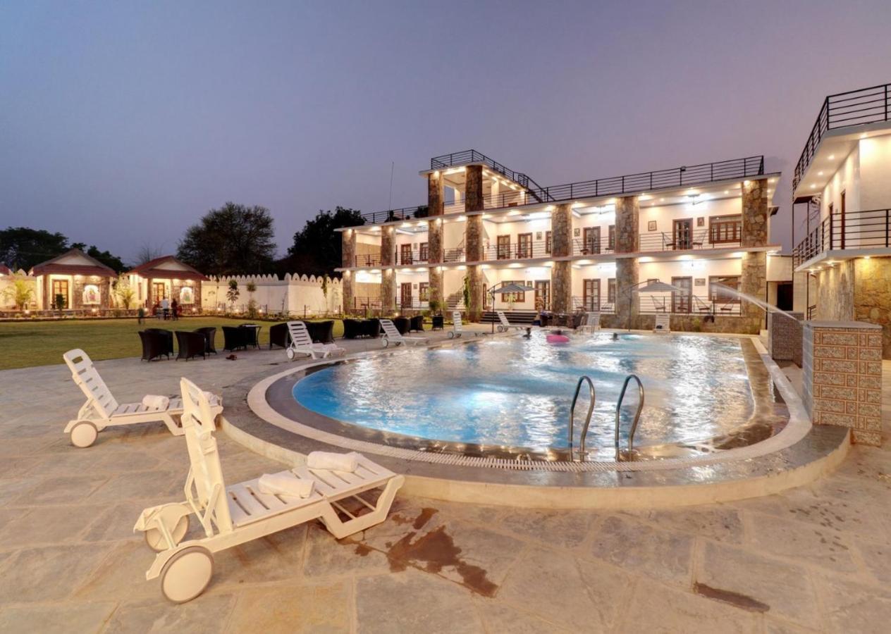 Keshav Resort Udaipur Eksteriør bilde