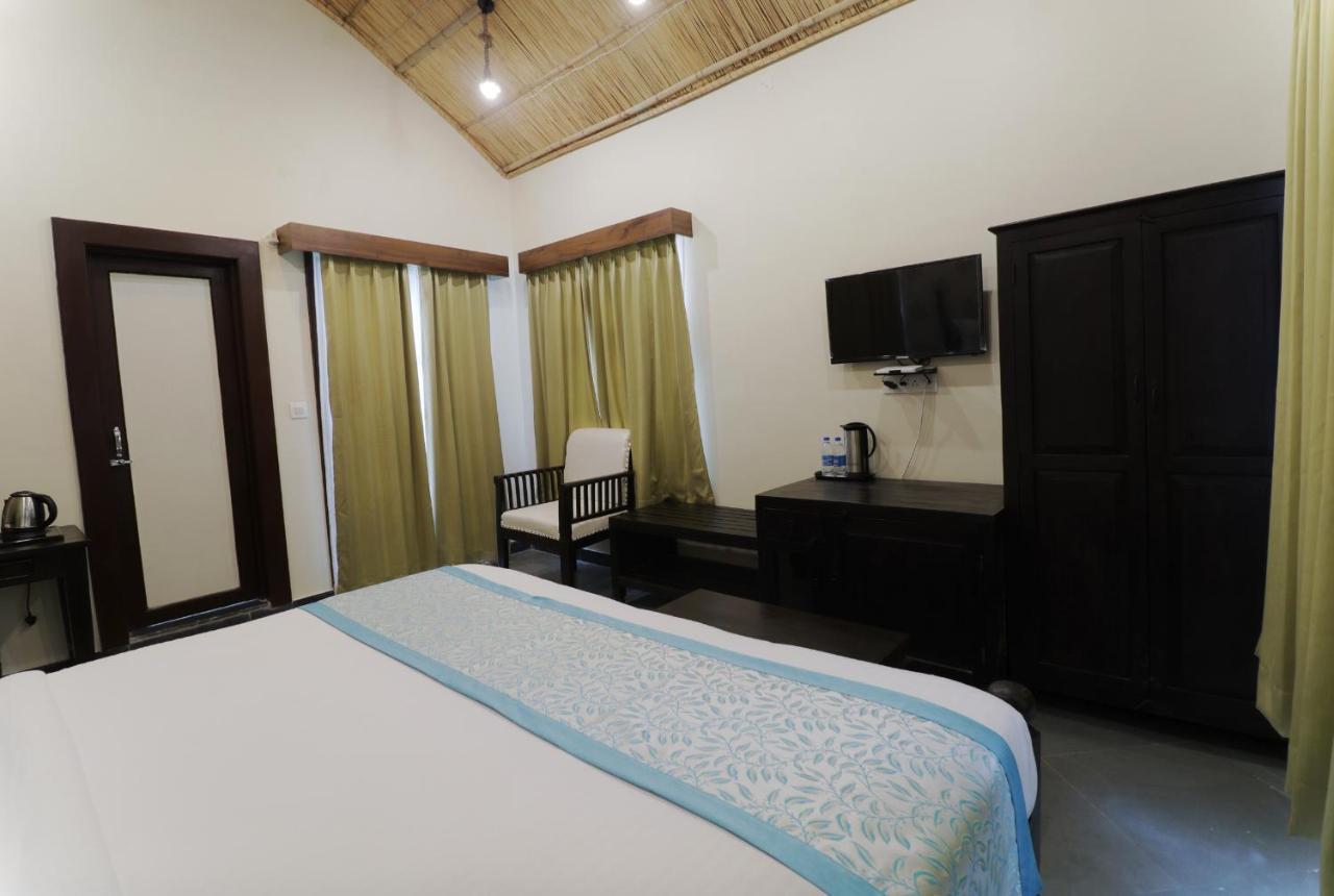 Keshav Resort Udaipur Eksteriør bilde