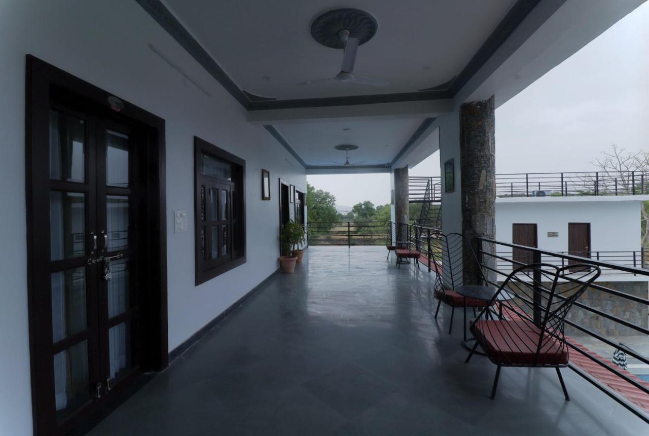 Keshav Resort Udaipur Eksteriør bilde