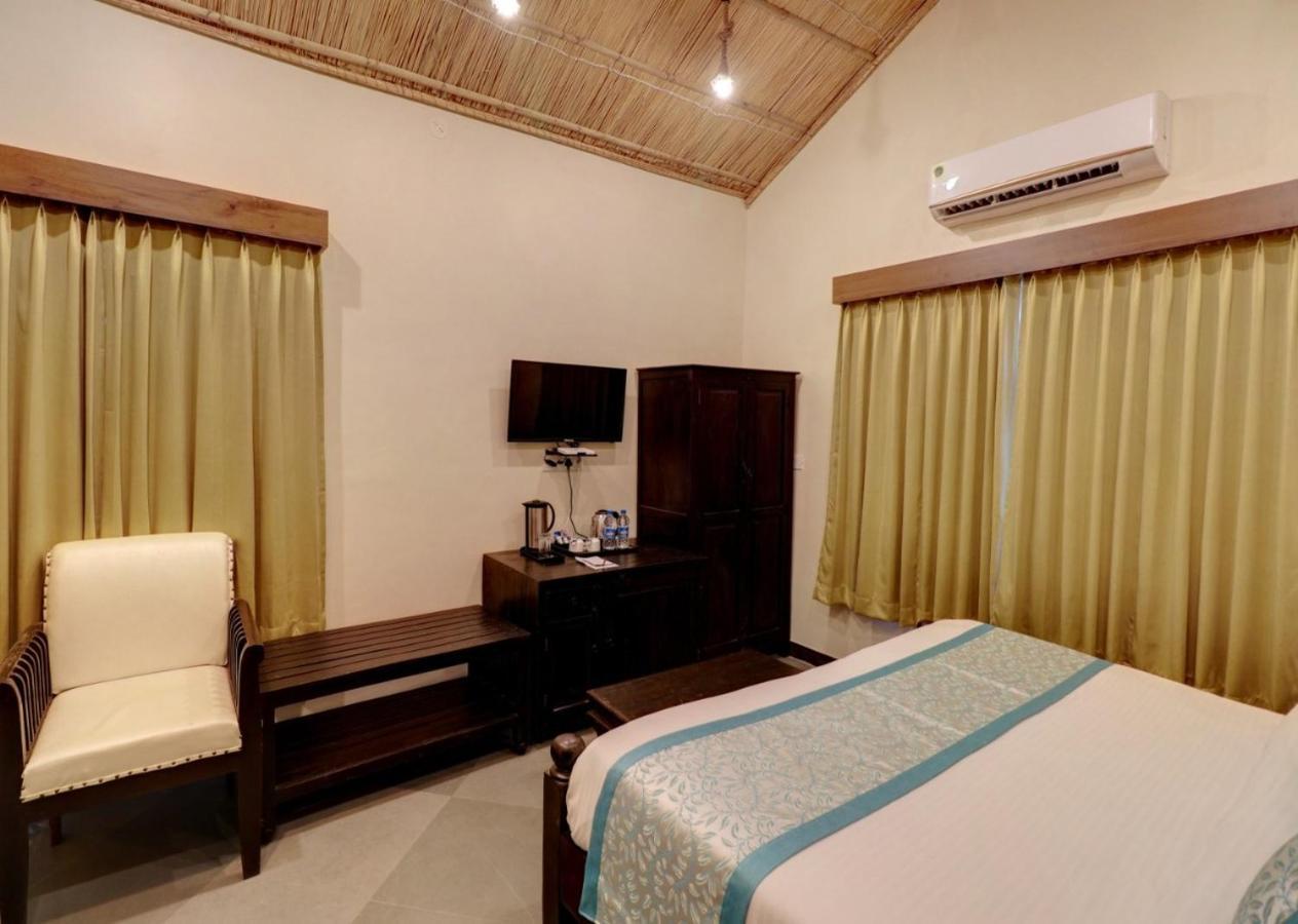Keshav Resort Udaipur Eksteriør bilde
