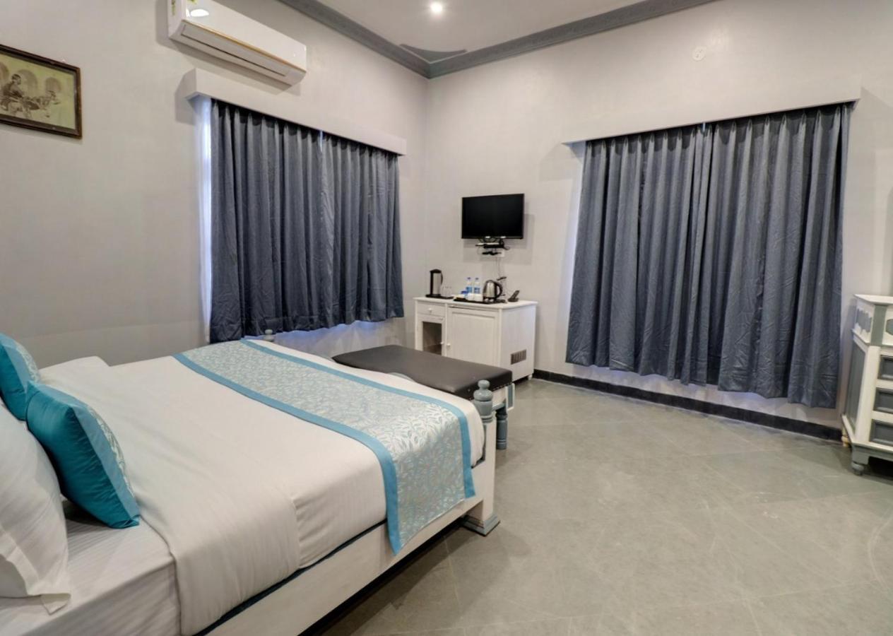 Keshav Resort Udaipur Eksteriør bilde