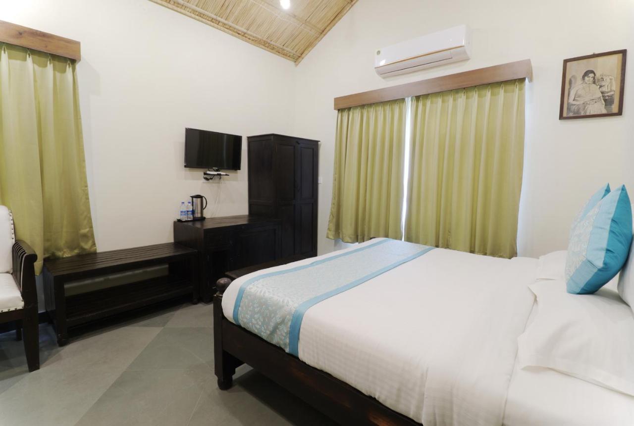 Keshav Resort Udaipur Eksteriør bilde
